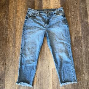 Old Navy extra high rise sky hi straight crop jeans